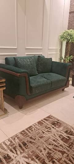 2 seater sofa slightly used selling In 42k