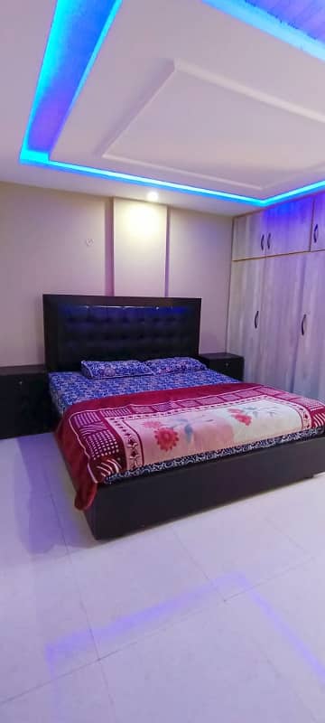 1 bed Luxury appartment on daily basis for rent in bahria town Lahore 1