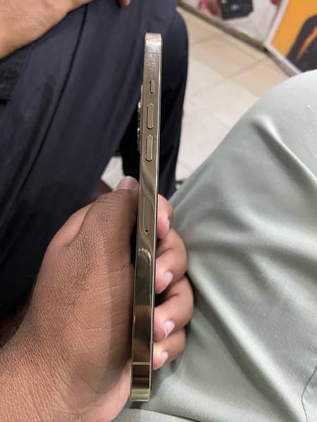 iphone 12 pro max | zero condition | no scratch | water pack 2
