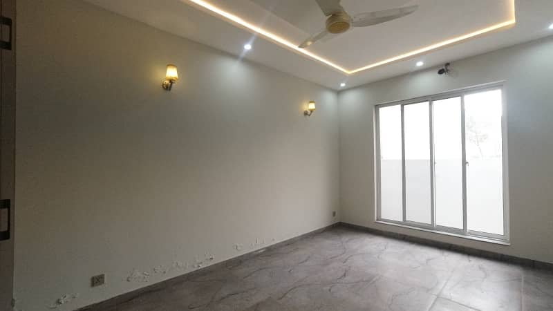 Good Prime Location 8 Marla House For sale In DHA 9 Town - Block C 13