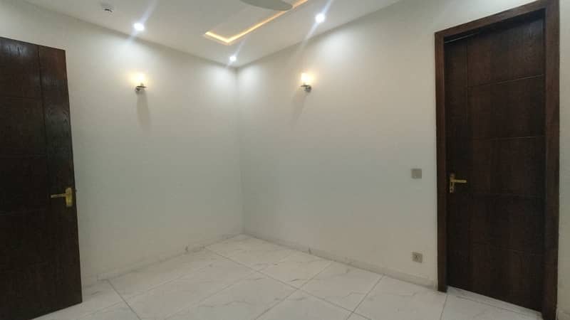 Good Prime Location 8 Marla House For sale In DHA 9 Town - Block C 16