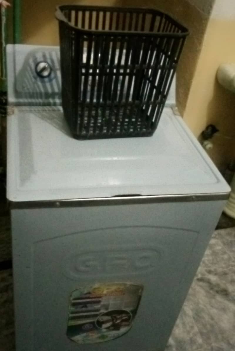 GFC washing machine excellent 5