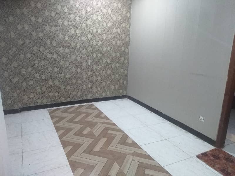 Flat for rent E 11 2 medical society 5