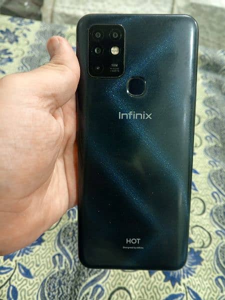 Infinix Hot 10 1