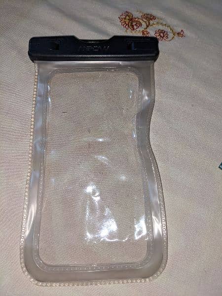 water bag for phone 2