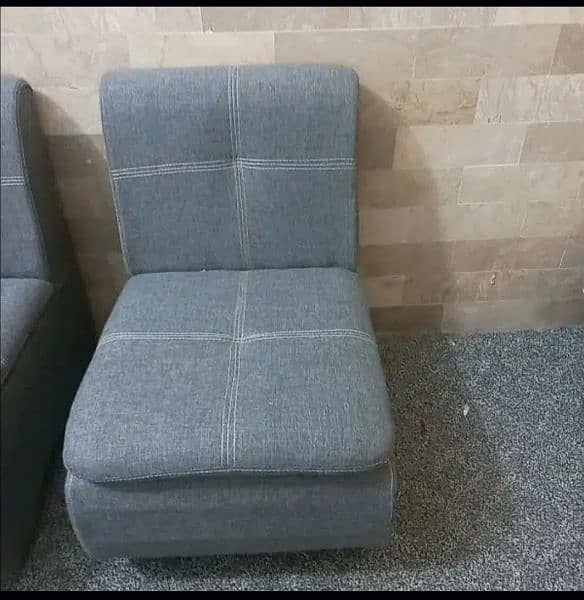 5 seater sofa set and large table 0