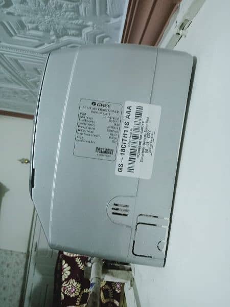 Gree 1.5 Ton Inverter Ac in 10/10 Condition For Sale 2