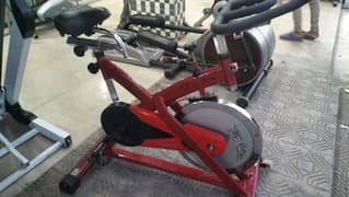spin bike commercial for gym 0307.2605395