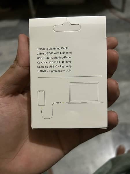 IPHONE CHARGER 20w with cable c type to lightning 4