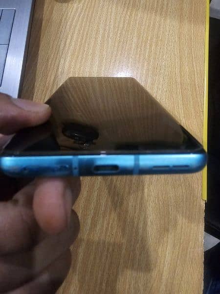 One Plus 8 Pro 12 256 For Sale 3