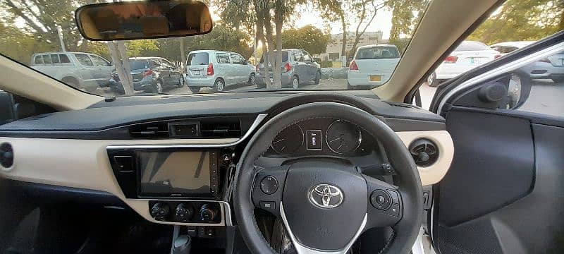 Toyota Corolla Altis 1.6X Automatic  Nov2021 9