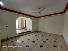 7 Marla complete separate portion with 6 bedroom 6 bathroom kitchen garage near Madina park 0