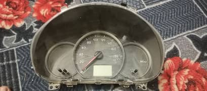 Toyota vitz 2014 genuine speedometer