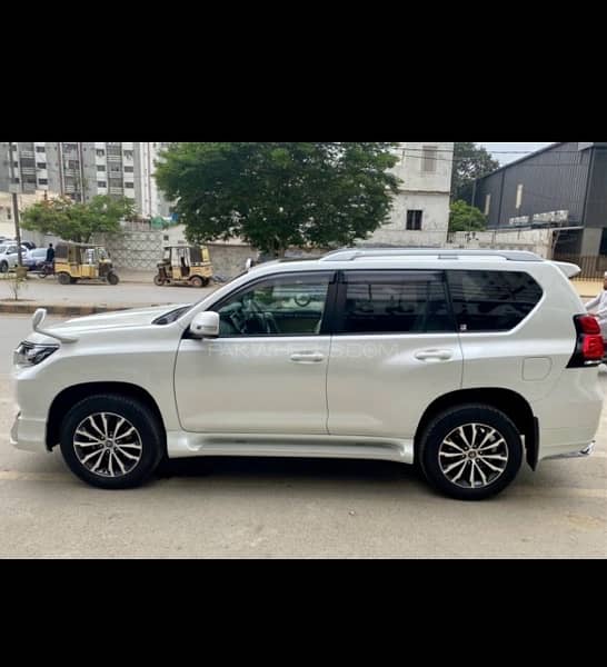 Toyota Prado 2019 7