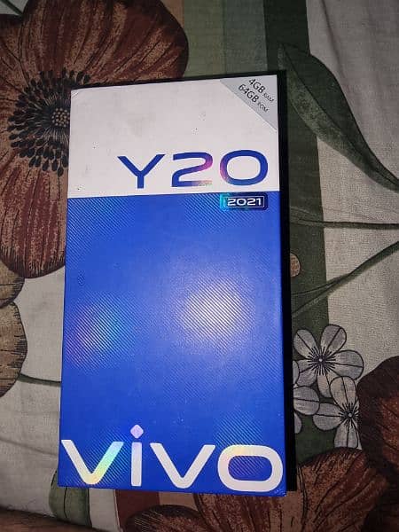 vivo y20 with box 7