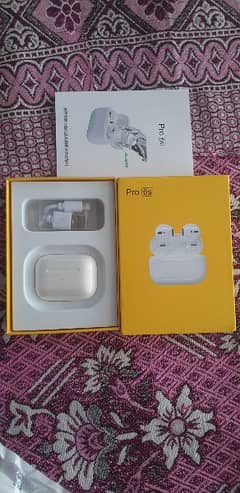 I'm selling Airpod pro 6s