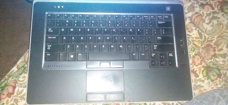 Laptop for sell . . . . 0