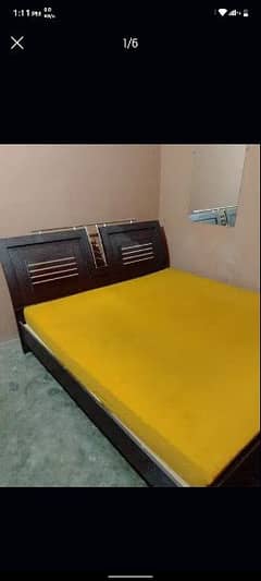 King size bed with Mattress 0