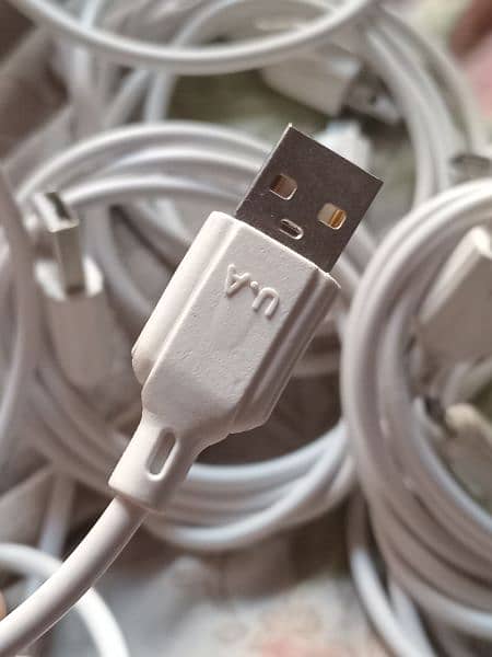 Mobile charging cable 4