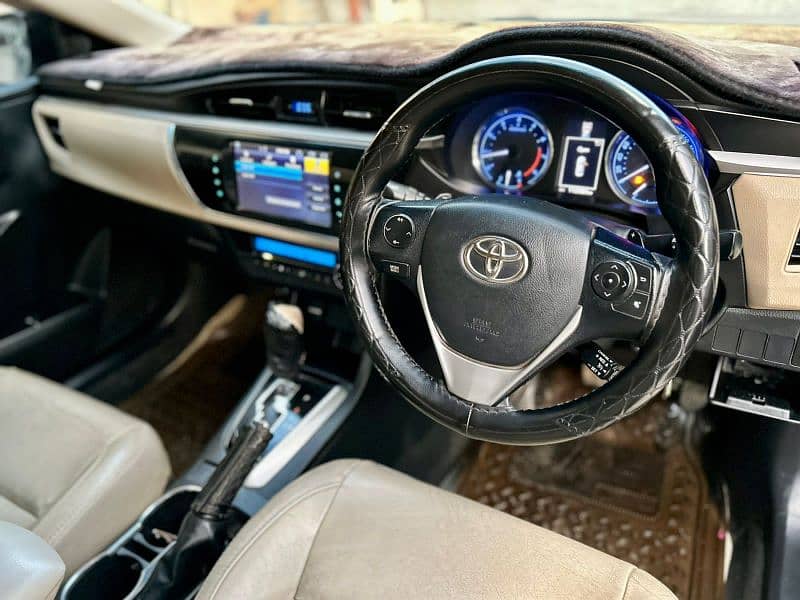 Toyota Corolla Altis Grande 1.8 Model 2017 Registered 2017 7