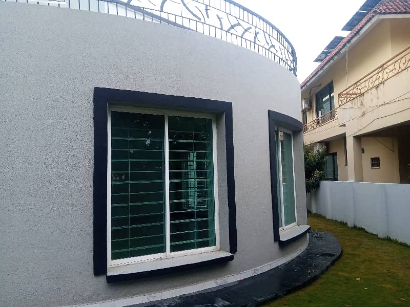 New Full Luxury Designer House For Sale In Prime Location Of Chaklal Scheme 3 Rawalpindi 41