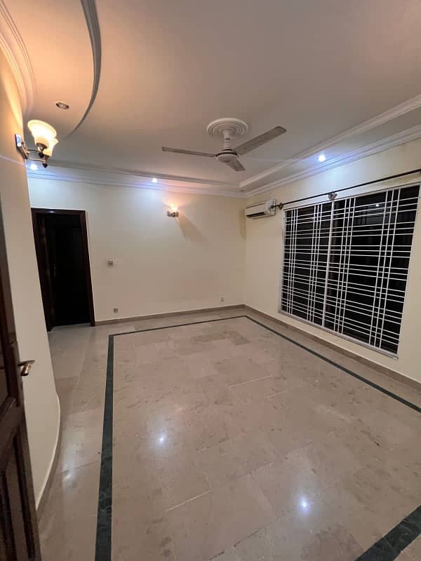 10 Marla House Available For Rent In Bostan Road 2