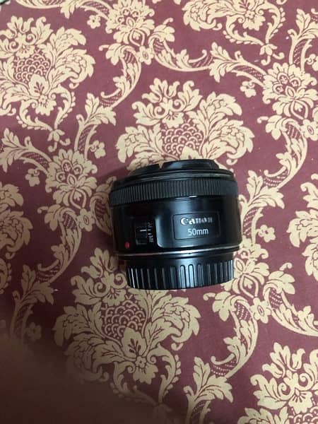 50mm canon lens in Steel mold with box & hood 3