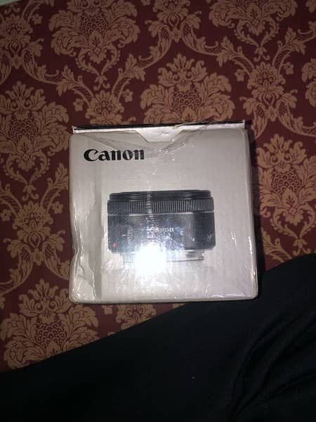 50mm canon lens in Steel mold with box & hood 6