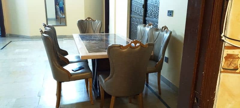 dining table with chair brand new condition 1