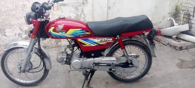 Honda 2021 CD 70cc urgent sale Islamabad number 03318227926