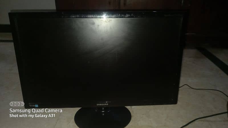 Samsung LED 22 inches 2