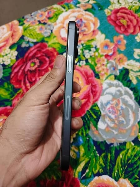 IPHONE 15 pro max jv 256 100 health mint condition 3