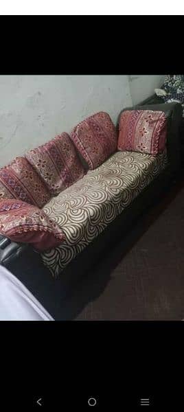 5 seater with couch 3