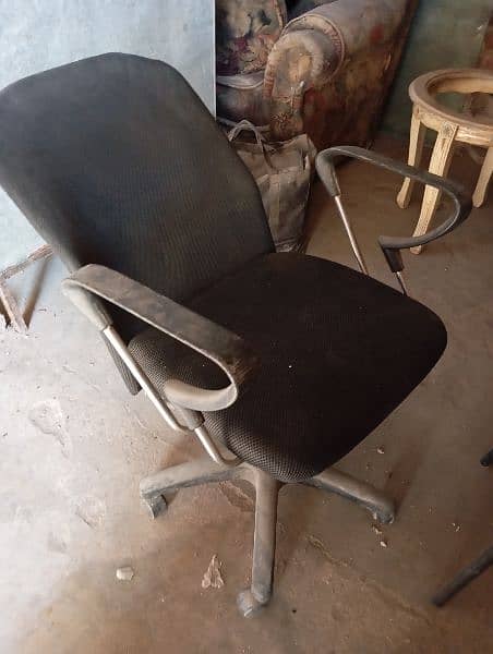 Chair rocking mint condition with study table 4