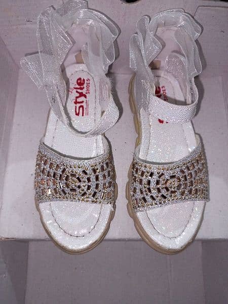 white sandals 0