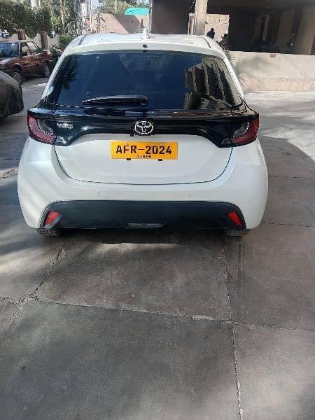 Toyota Yaris 2021 / 2024 Hatchback Like Toyota Vitz 1