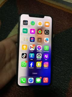 iPhone 11 pro max 64gb pta with box sealed
