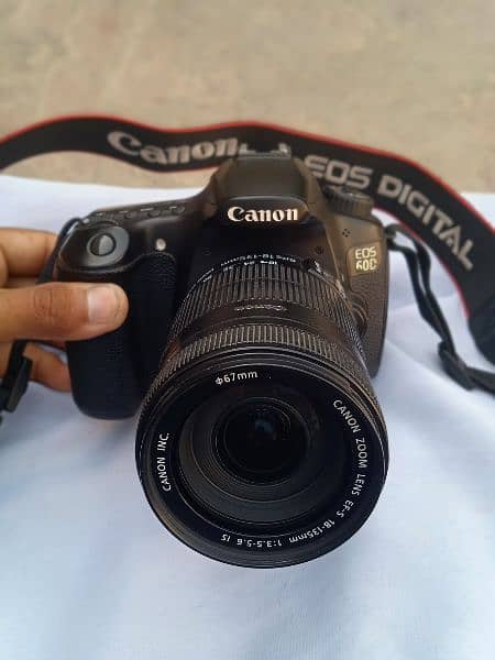 Canon 60D lush Condition With 18,135 lens and All accessories 2