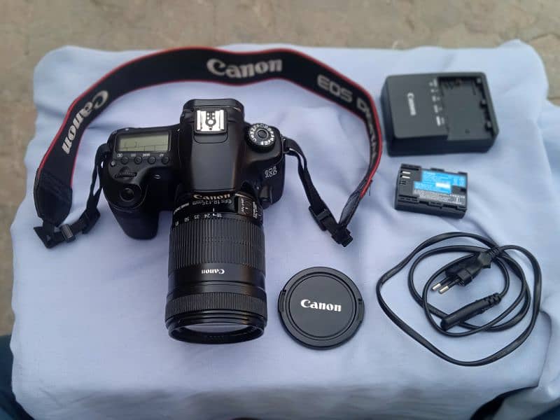 Canon 60D lush Condition With 18,135 lens and All accessories 9