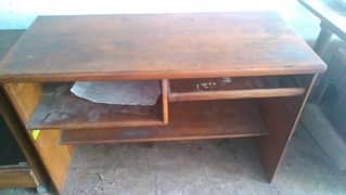 computer table and study table dining table for sale due to shifting