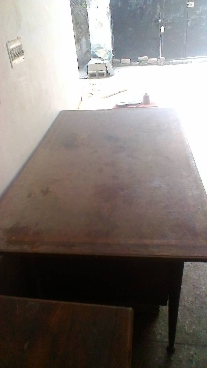 computer table and study table dining table for sale due to shifting 6