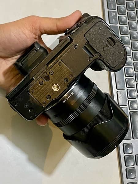 Nikon Z5 + Viltrox 50mm 1.8 + nikon SB-700 1