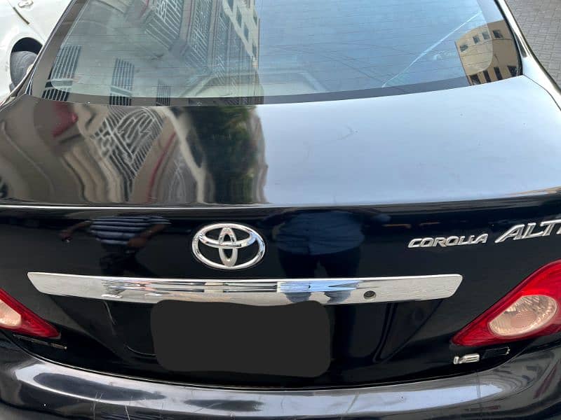 Toyota Corolla 1.8 Cruisetronic SR sunroof Fully Loaded fully Orignial 9