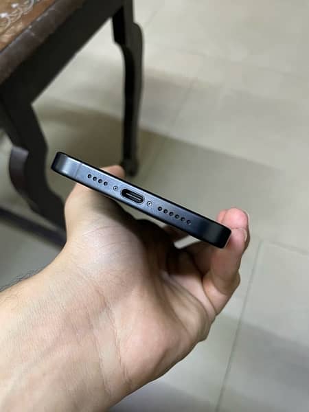 Iphone 15 pro max black titanium 10/10 2