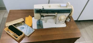 Professional Singer Discmatic Sewing machine