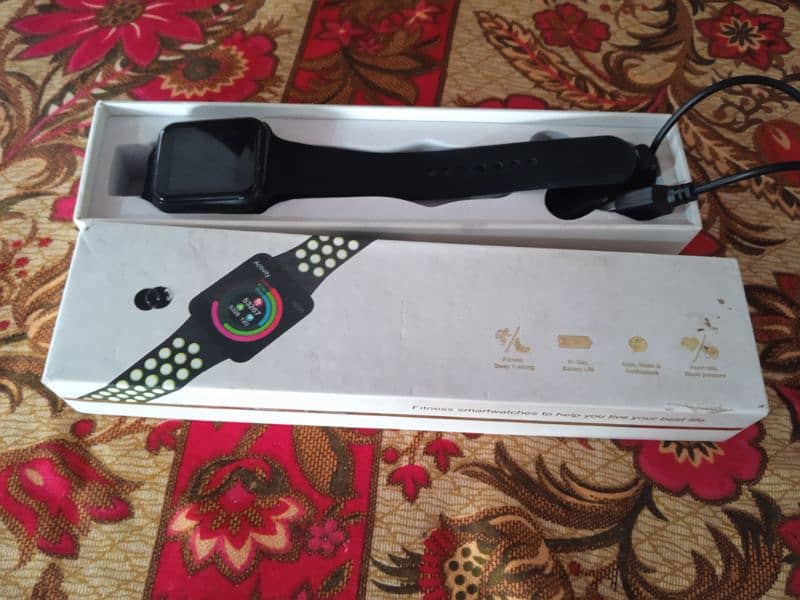F8 used fitness watch for sale at very low price 3