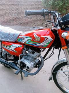 Honda 125 for sell fresh condition 03446464638 03027125724