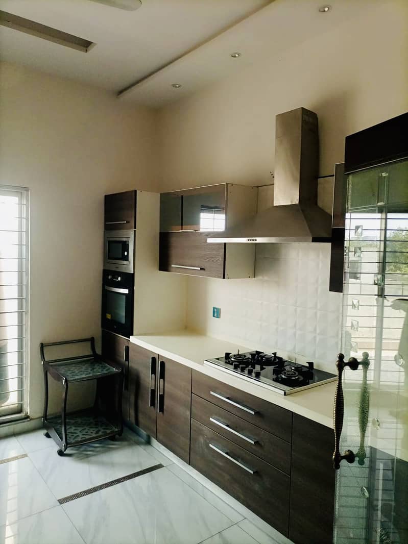 2 kanal Upper Portion Available For Rent 14