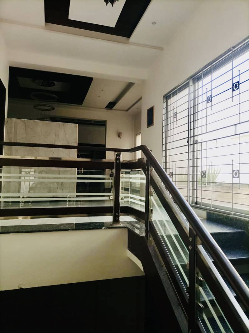 2 kanal Upper Portion Available For Rent 22
