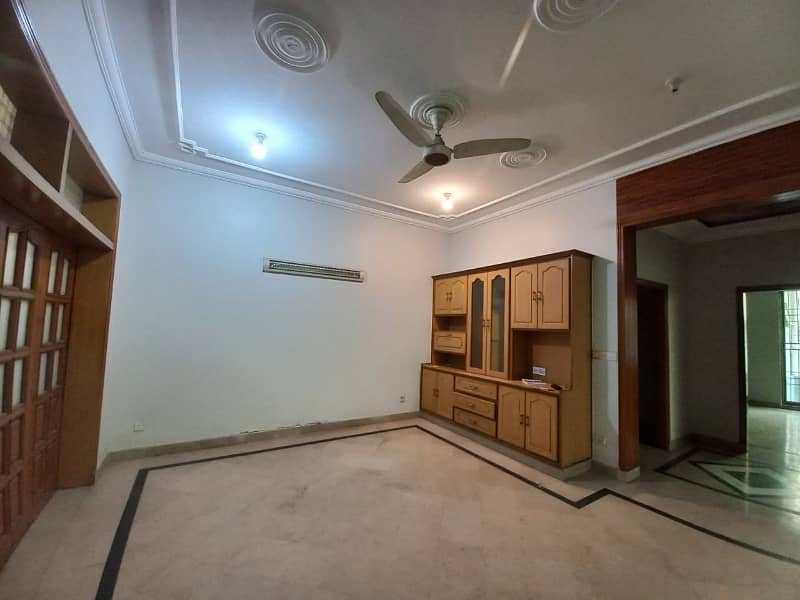 12 Marla Tile Flooring Outclass House For Rent In Johar Town G1 Block 19